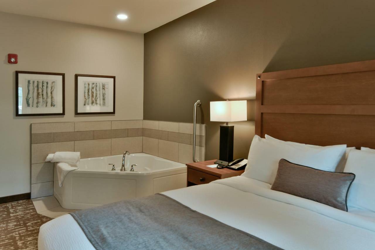 Grandstay Hotel & Suites Систърс Екстериор снимка
